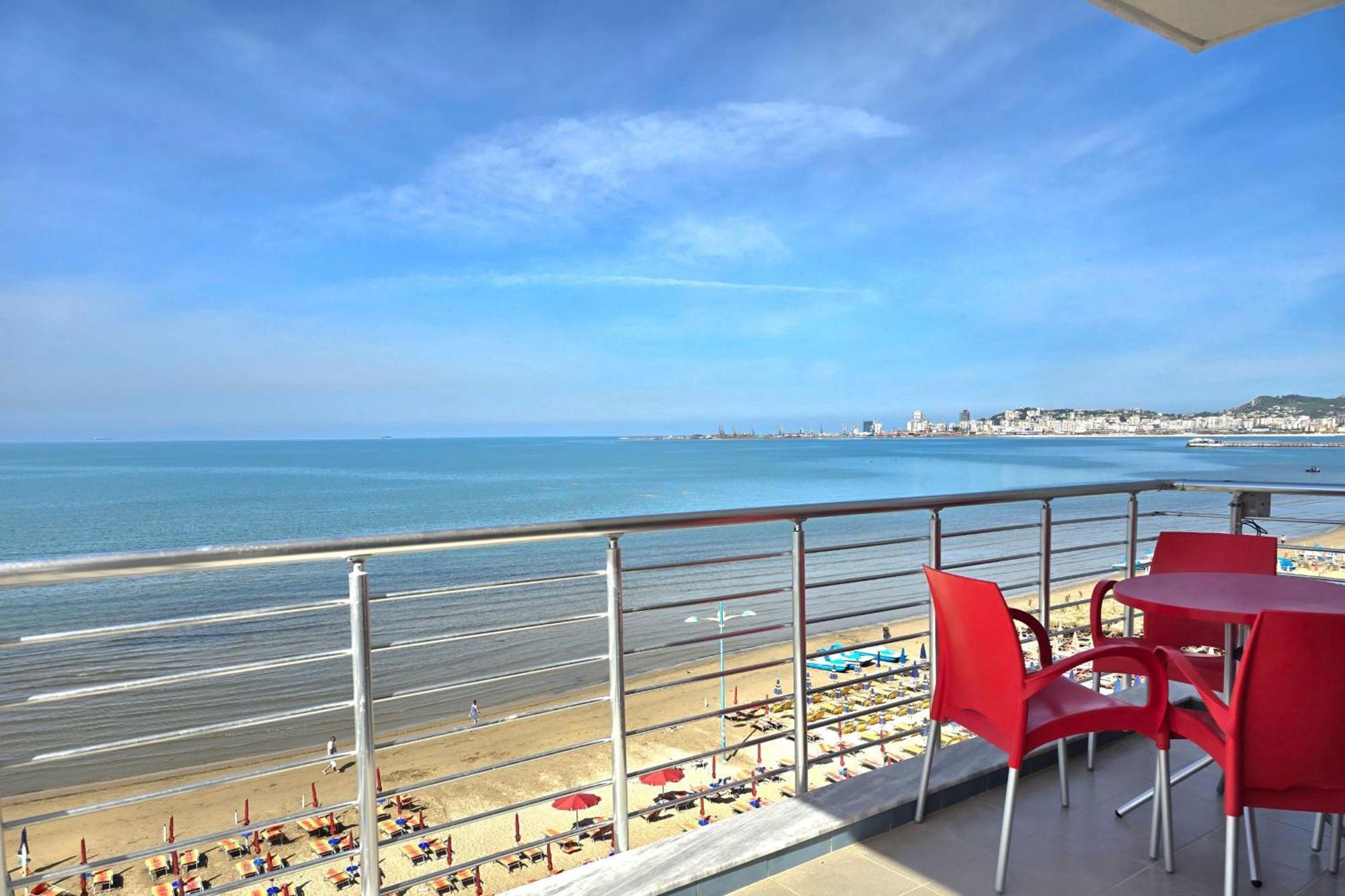 Sea View Apartments In Durres Durrës Exterior foto